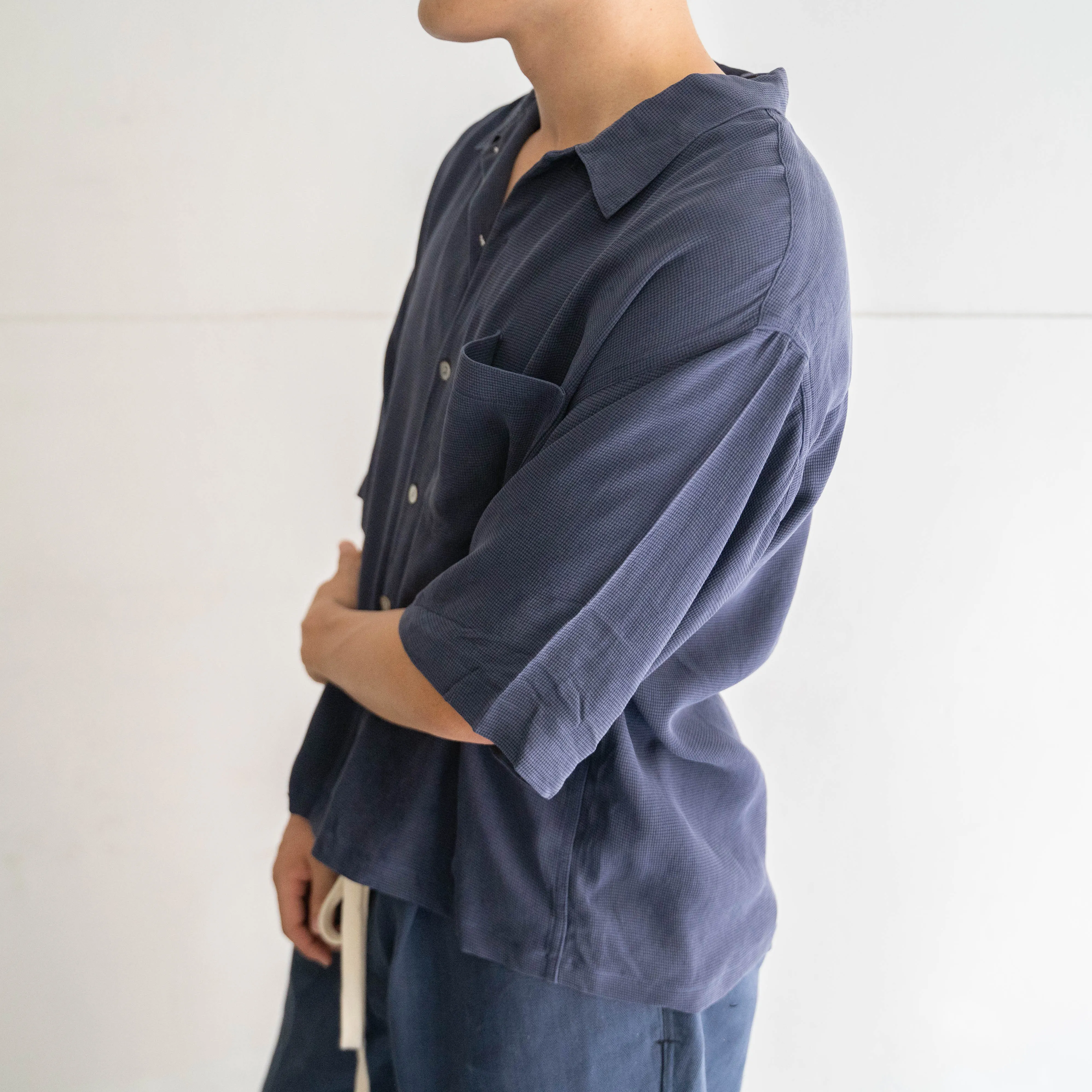 1990s navy color all silk short sleeve shirt 'remake'