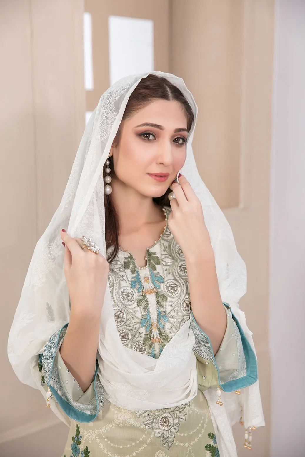 Amna Sohail by Tawakkal · Anabella Lawn Collection 2022 – D-7241