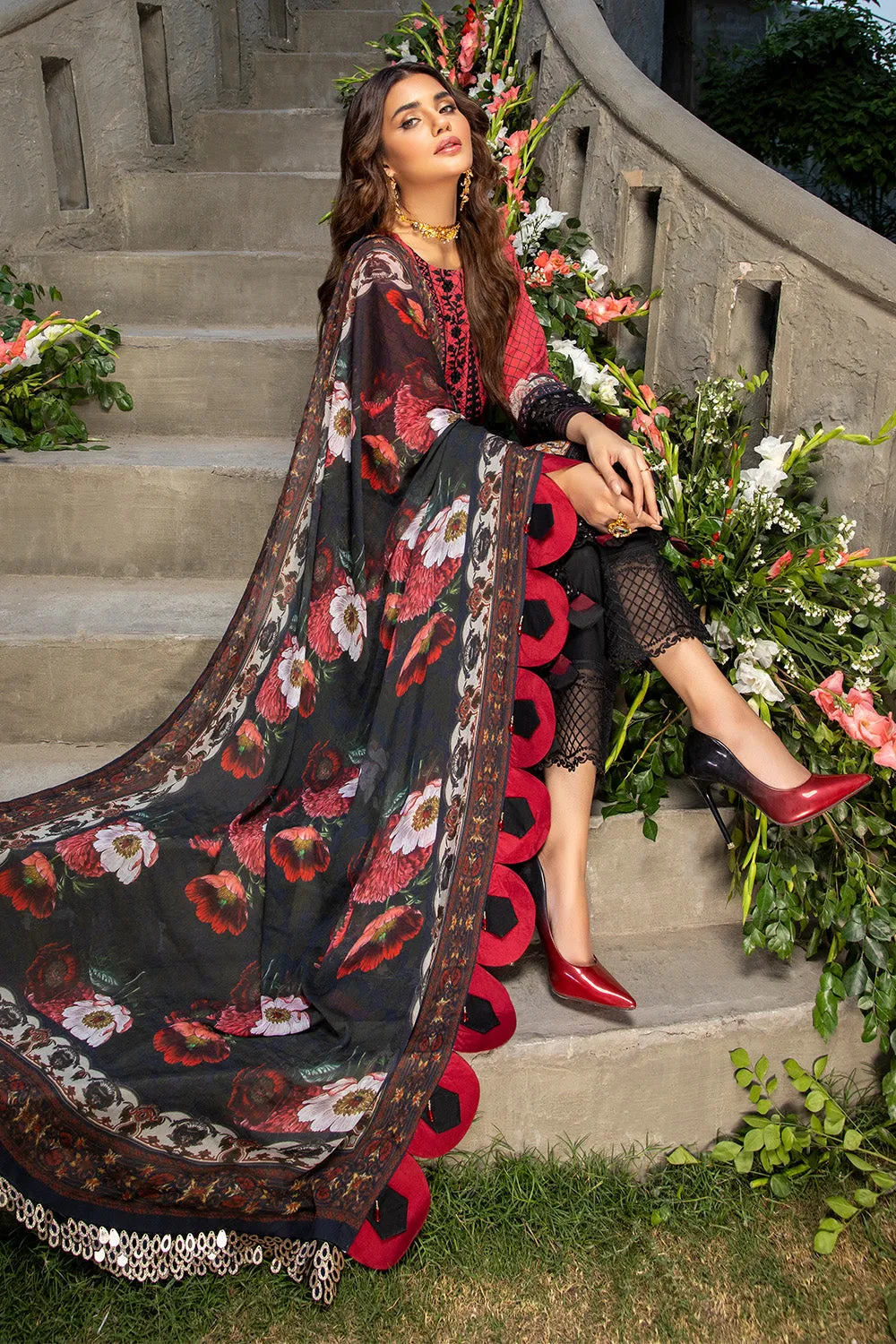 Azure Luxury Lawn Collection 2022 – Scarlet