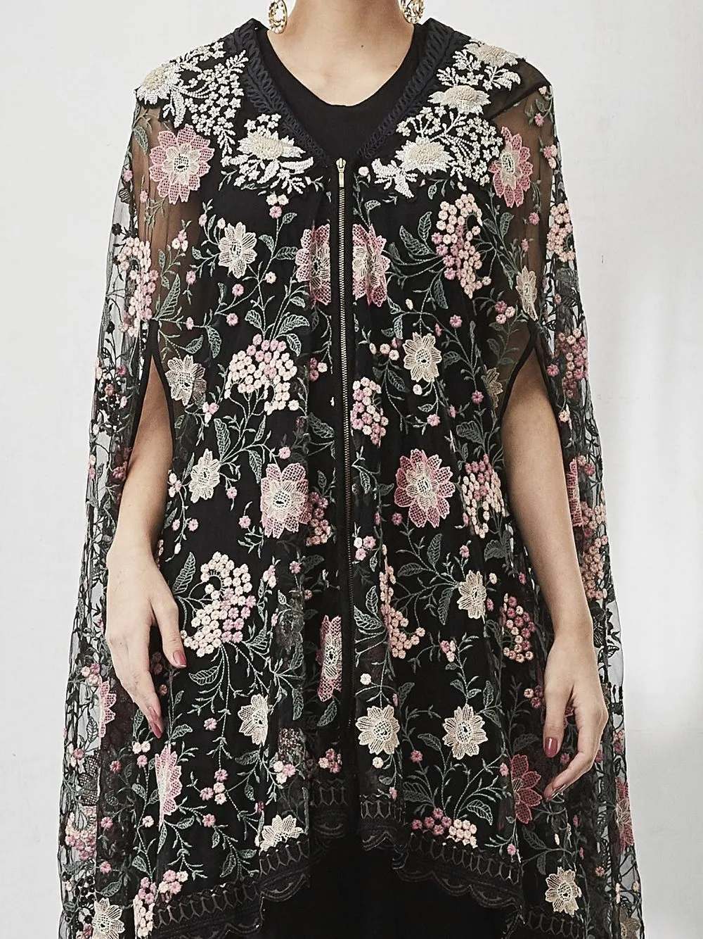 Black Floral Cape Set