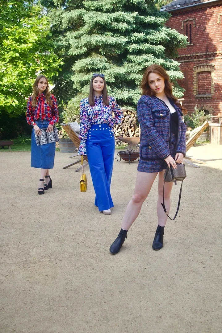 BLUE TWEED SHORTS