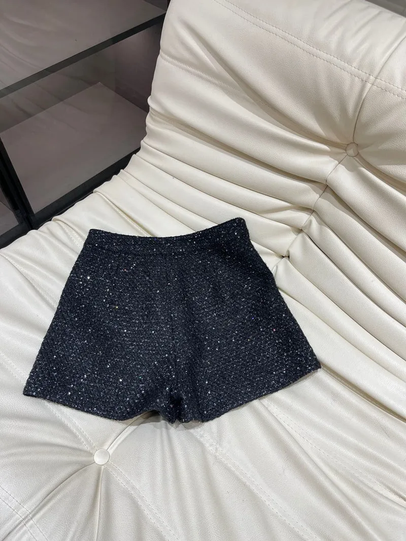 Camelia shorts (ready stock)