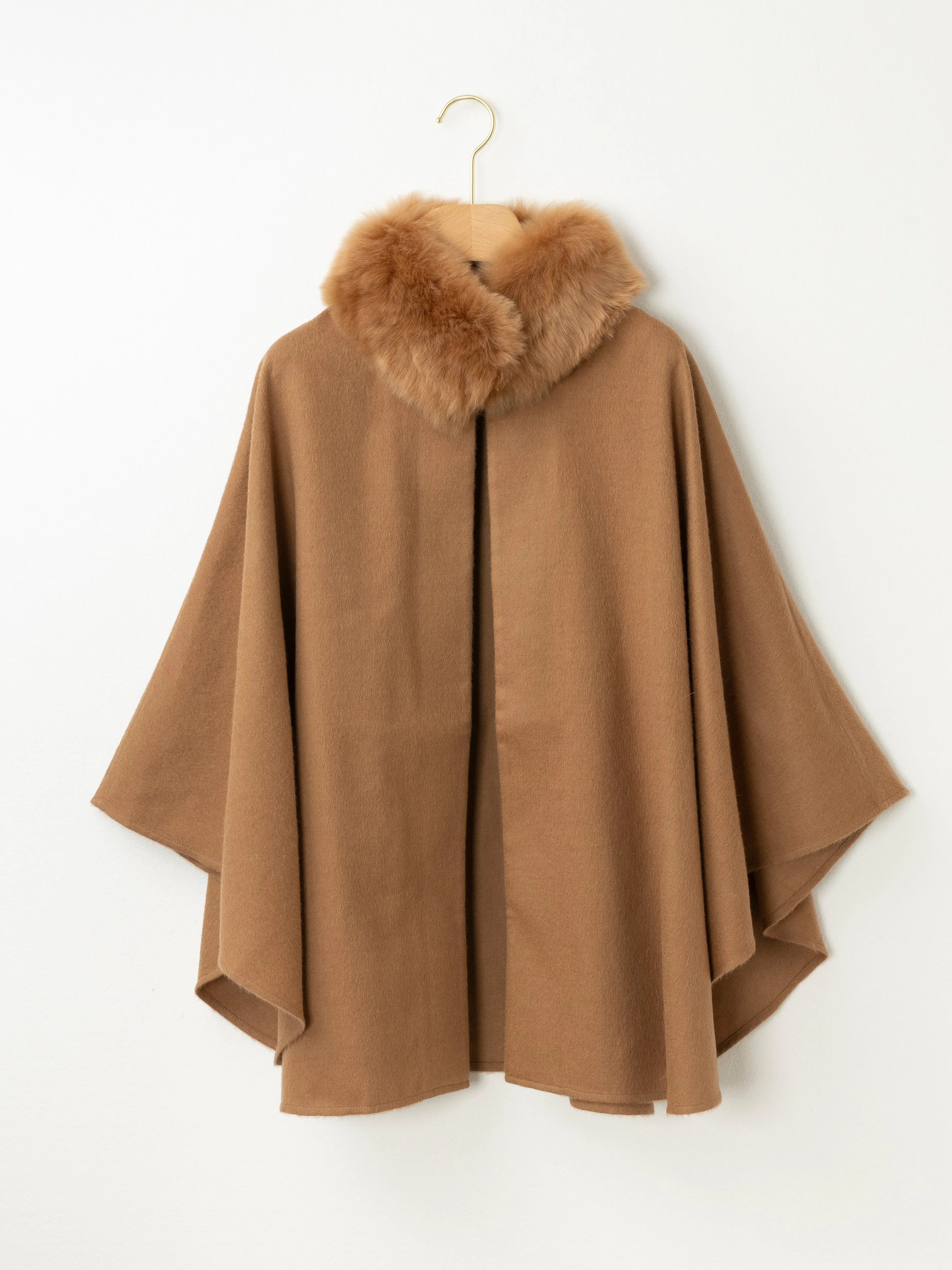 Fur Neck Baby Alpaca Cape