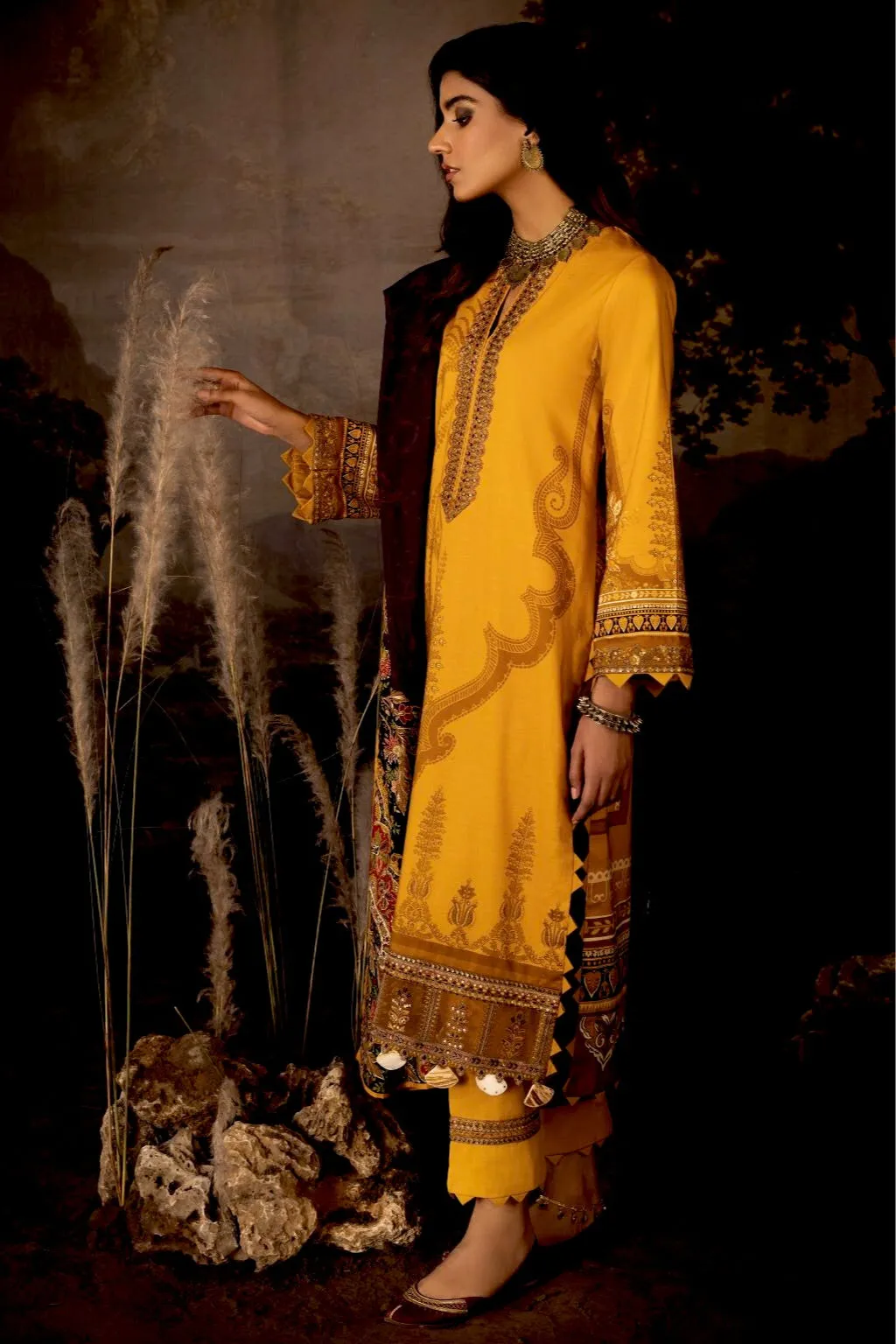 IZNiK Zarafshan Linen Collection '21 – ILC-06 Thoraya