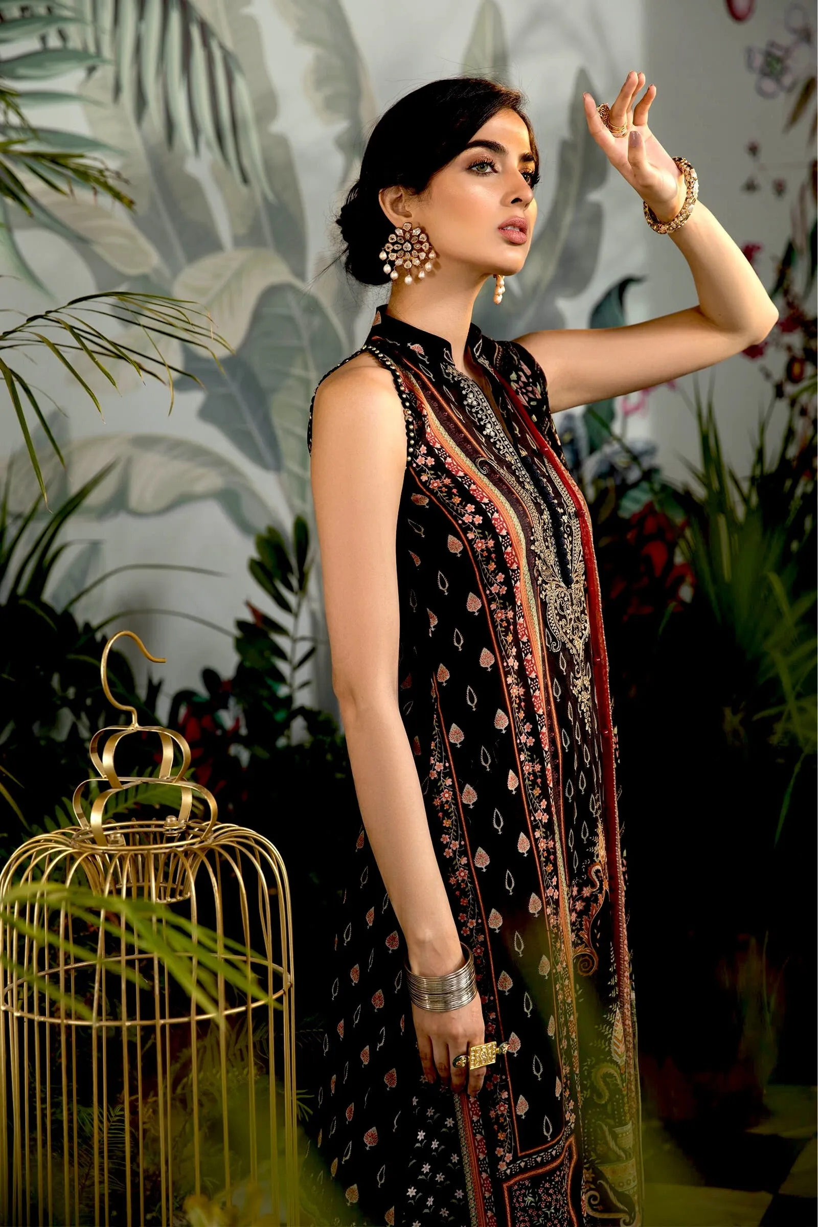 MARIA.B MPrints Eid Lawn Collection 2021 – MPT-1112-B