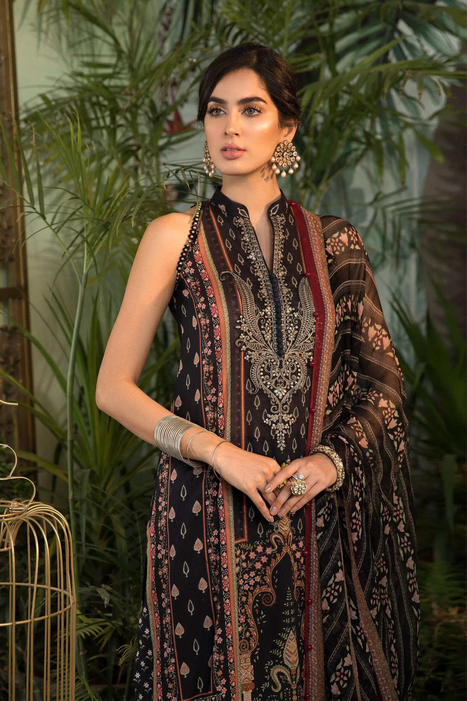 MARIA.B MPrints Eid Lawn Collection 2021 – MPT-1112-B