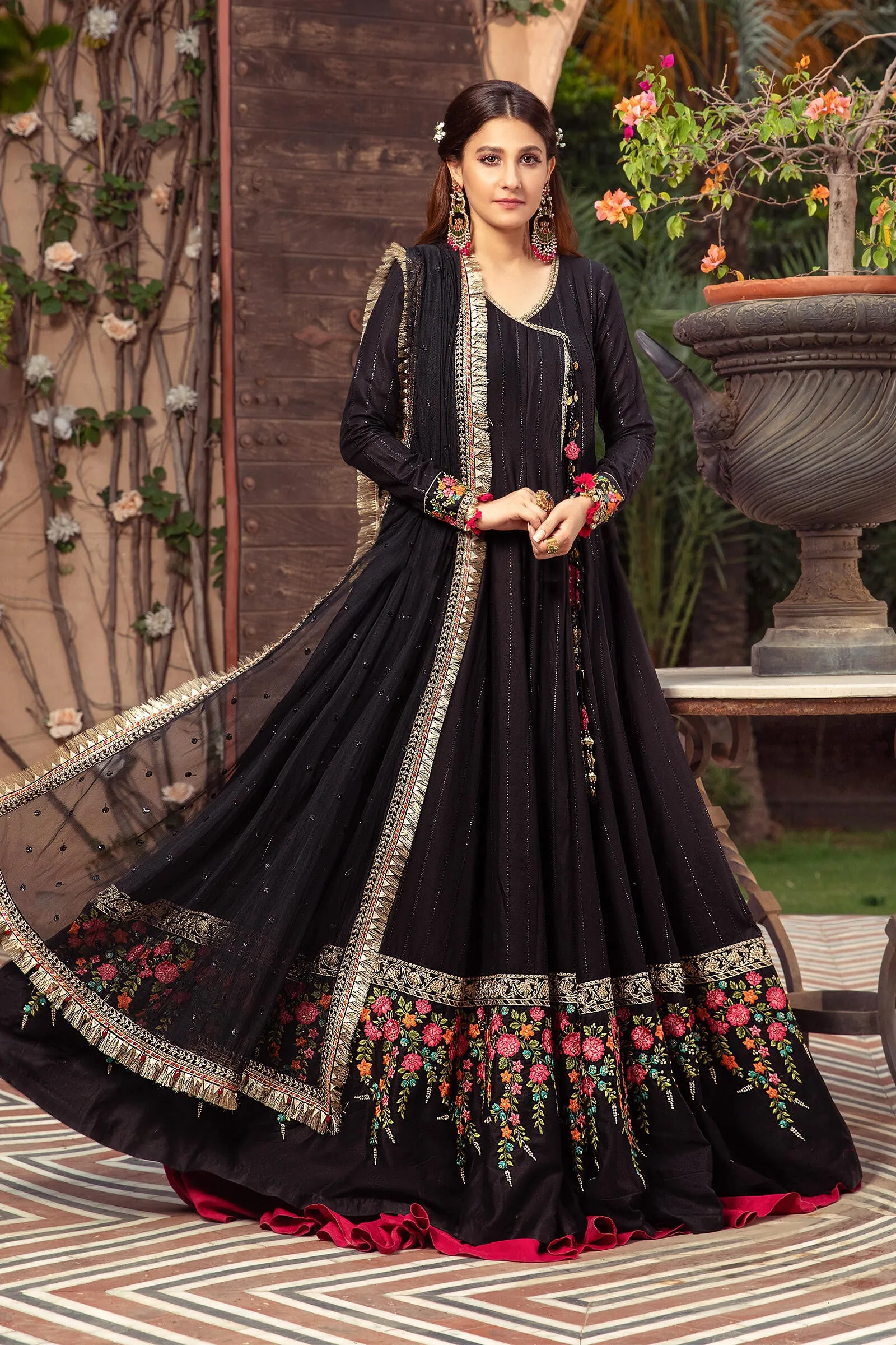MARIA.B. Sateen Collection – CST-403-Black