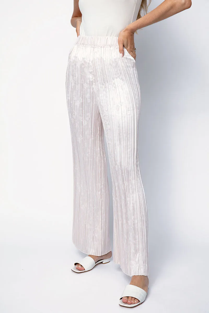 Plissé Satin Jacquard Pants in Perla