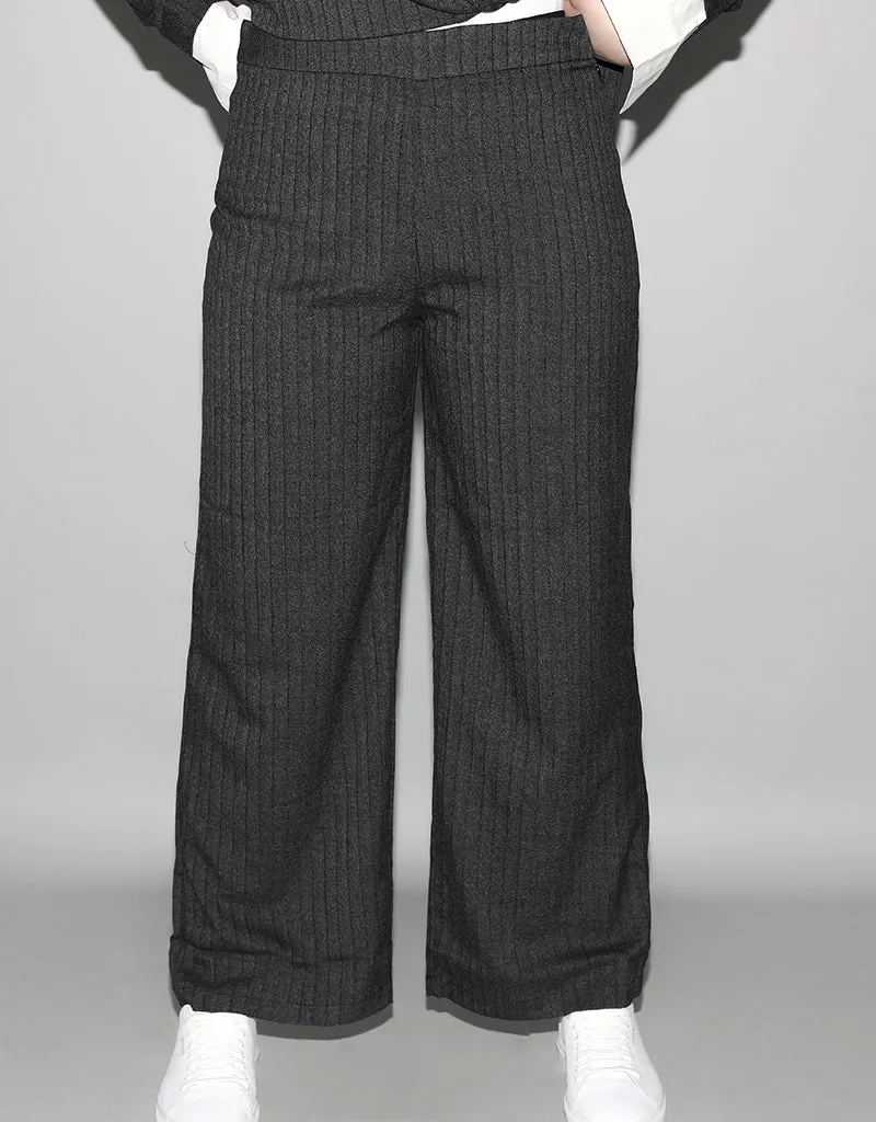 The Aria Suit