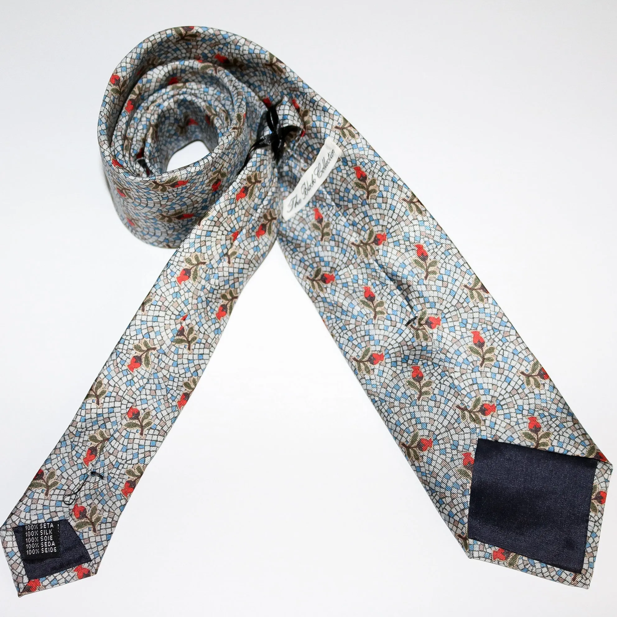 The Gumnut Blossom 100% silk tie
